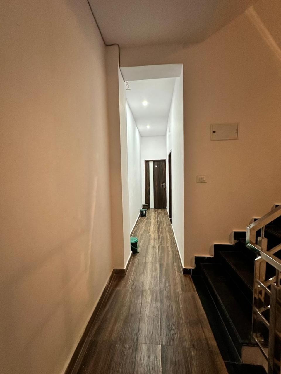 Cable Car Hotel Varanasi Ngoại thất bức ảnh